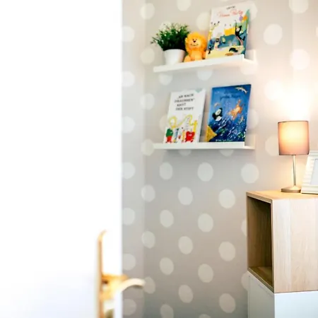 Gemuetliche Neben Der Arena 