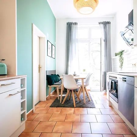 Gemuetliche Neben Der Arena 