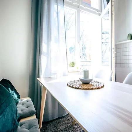 Gemuetliche Neben Der Arena 