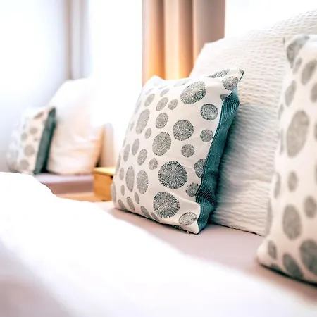 Gemuetliche Neben Der Arena 