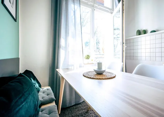 Gemuetliche Neben Der Arena 