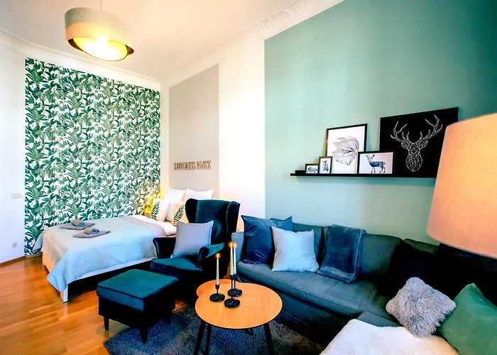 Gemuetliche Neben Der Arena 