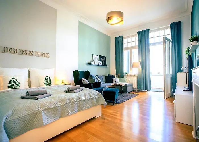 Gemuetliche Neben Der Arena 